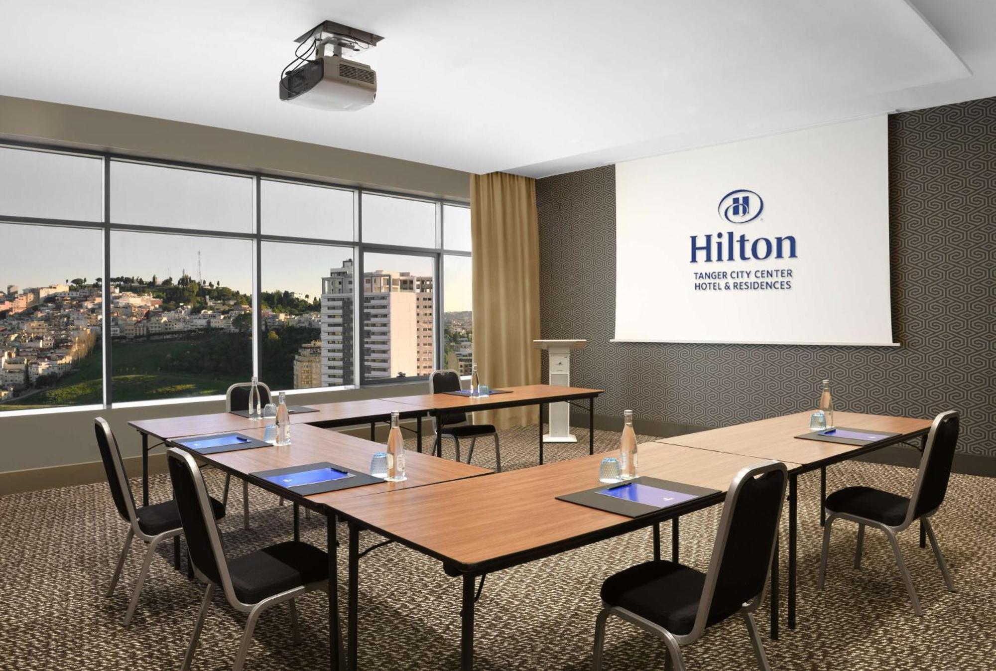 Hilton Tanger City Center Екстериор снимка Meeting room