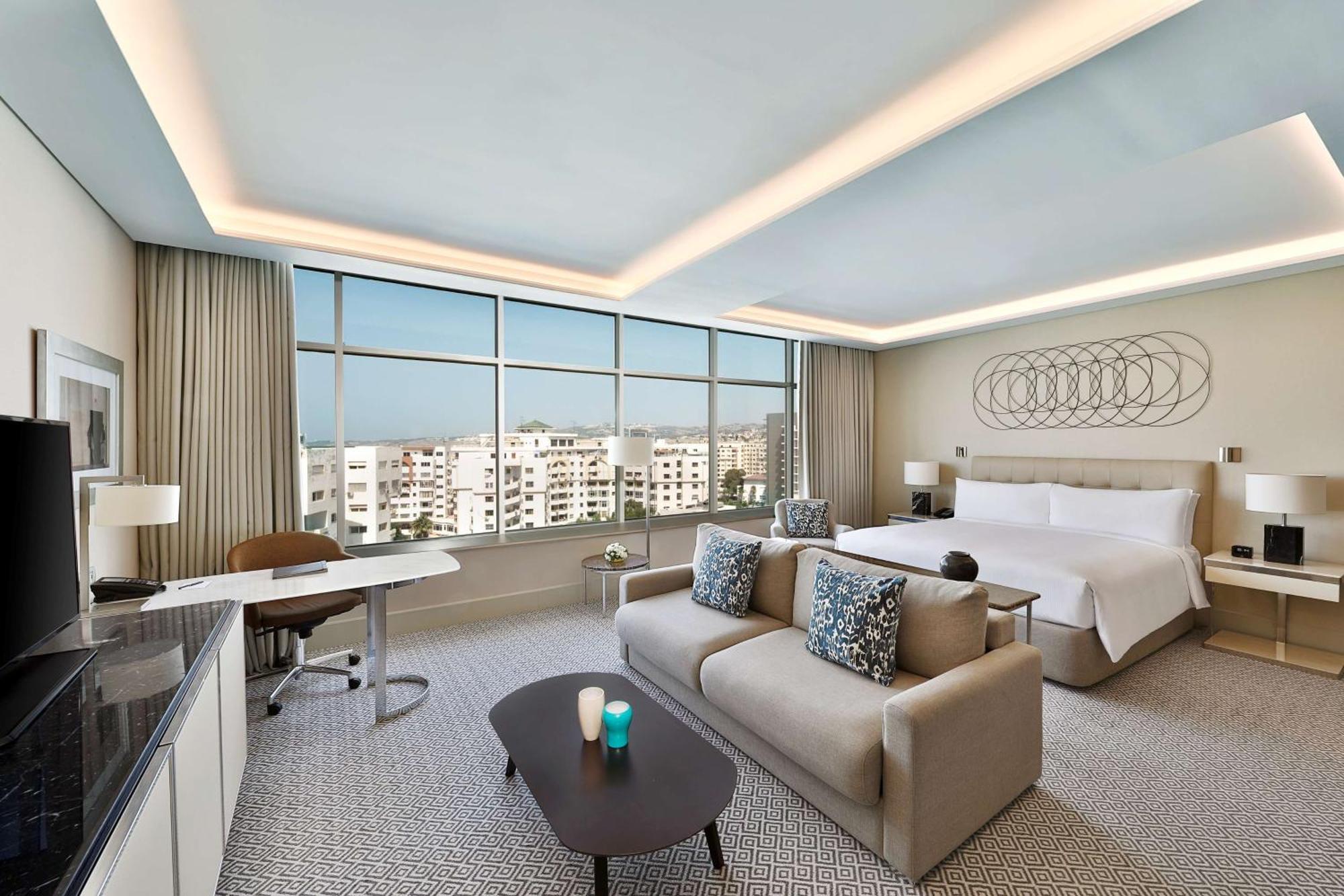 Hilton Tanger City Center Екстериор снимка