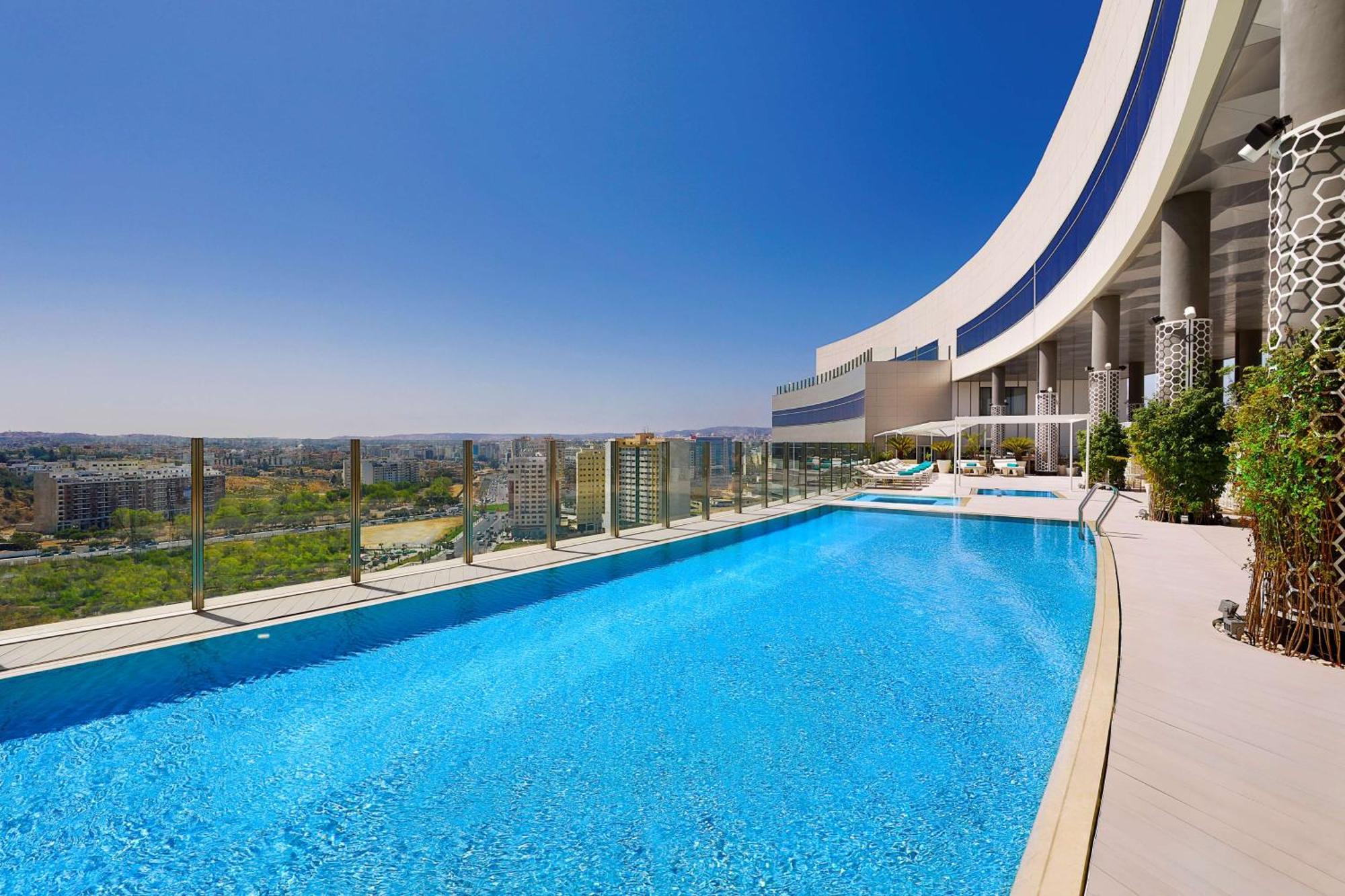 Hilton Tanger City Center Екстериор снимка Skyline Residences