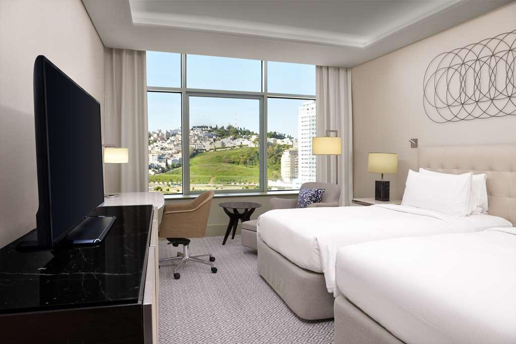 Hilton Tanger City Center Стая снимка